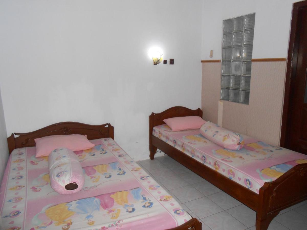 Fortuna Guest House Yogyakarta Exteriér fotografie